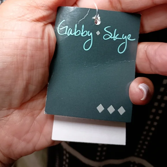 Gabby Skye Classic Knit Dress – Graphite/Ivory – Size 2X – NWT - Picture 11 of 11